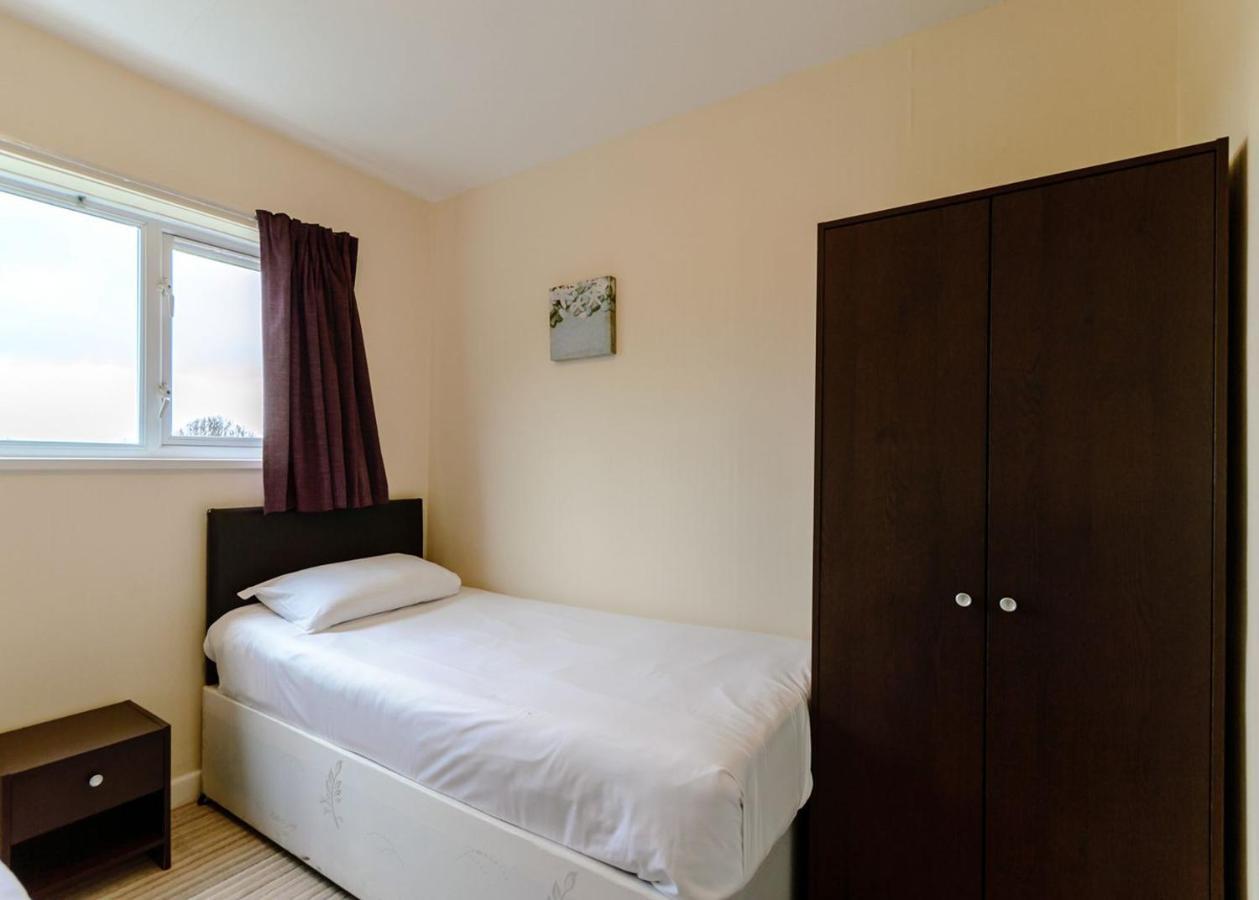 Gilfach Holiday Park Henfynyw Upper 외부 사진