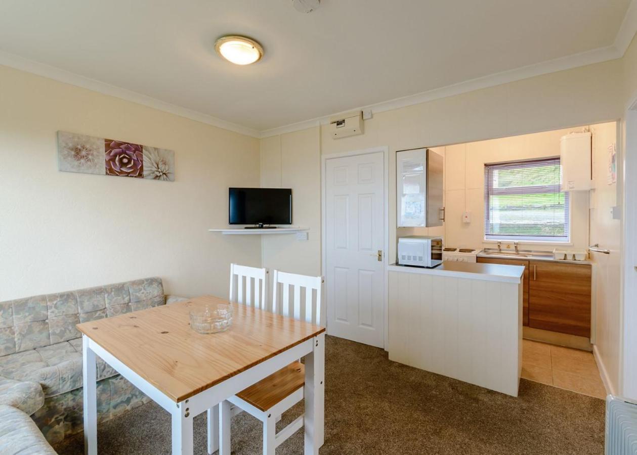 Gilfach Holiday Park Henfynyw Upper 외부 사진