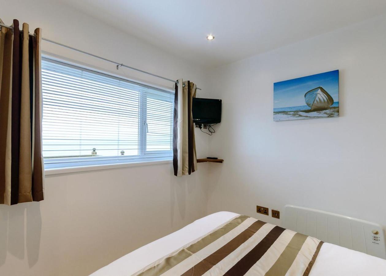 Gilfach Holiday Park Henfynyw Upper 외부 사진